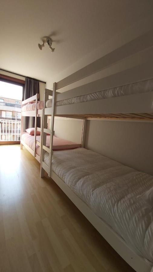 Appartement met zeezicht op het Van Bunnenplein Knokke-Heist Buitenkant foto